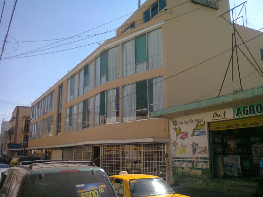 Hotel Ibarra テピク エクステリア 写真