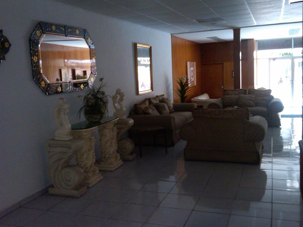 Hotel Ibarra テピク エクステリア 写真